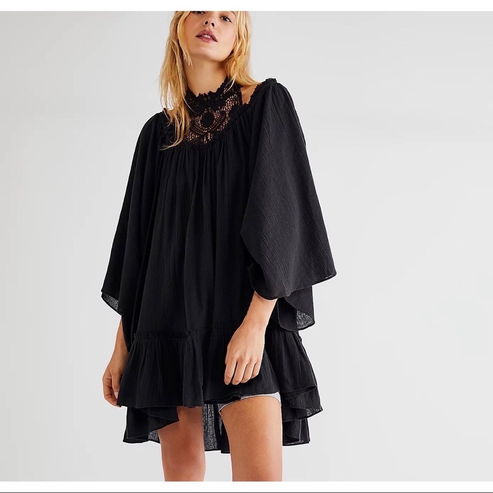 Free People Giving Us Sass Tunic Black
